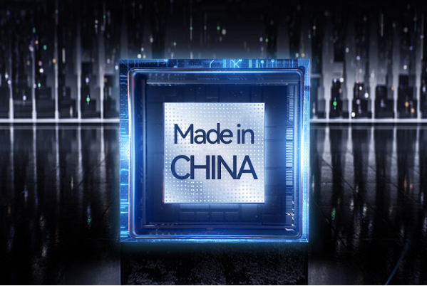 兩款國產(chǎn)化壁掛式工控機(jī)對比分析