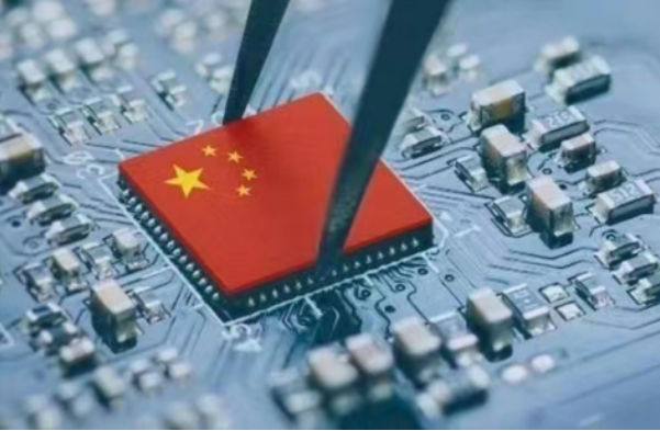 長(zhǎng)坡鎮(zhèn)國(guó)產(chǎn)CPU“五虎上將”，究竟誰(shuí)才是守護(hù)中國(guó)工控的“最強(qiáng)大腦”？